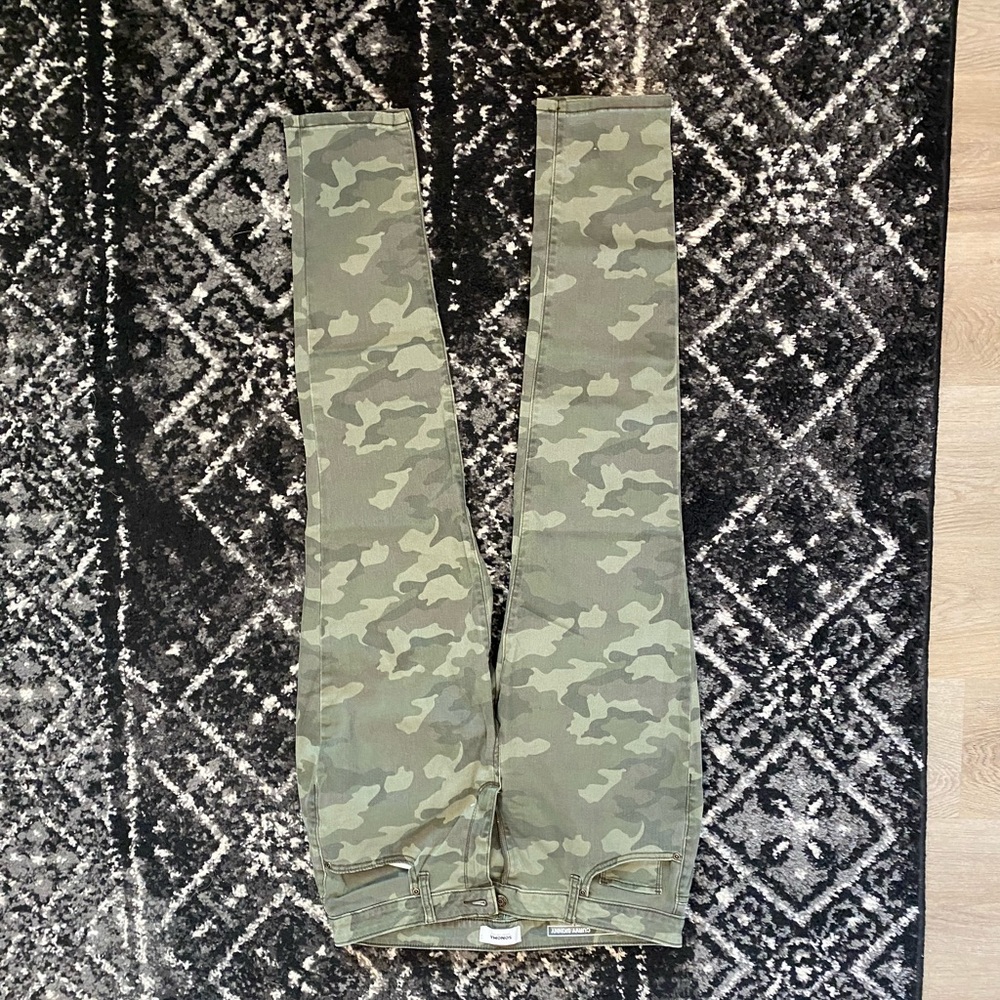 Camo jeans
